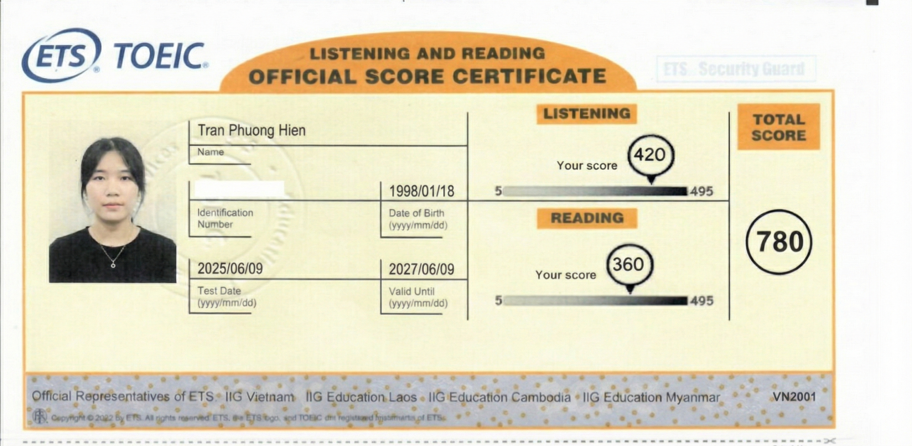 Gia Huy nhận kết quả TOEIC mục tiêu
